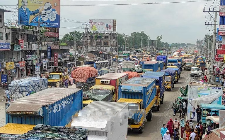 টাঙ্গাইলে জনস্বাস্থ্য উচ্চ শব্দদূষণে ঝুঁঁকিপূর্ণ