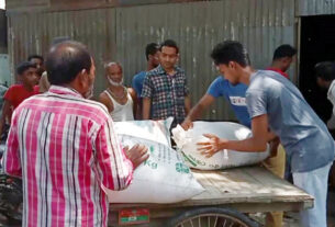 ভূঞাপুরে সরকারি চাল বিক্রি করে পালিয়ে গেলেন ইউ‌পি সচিব