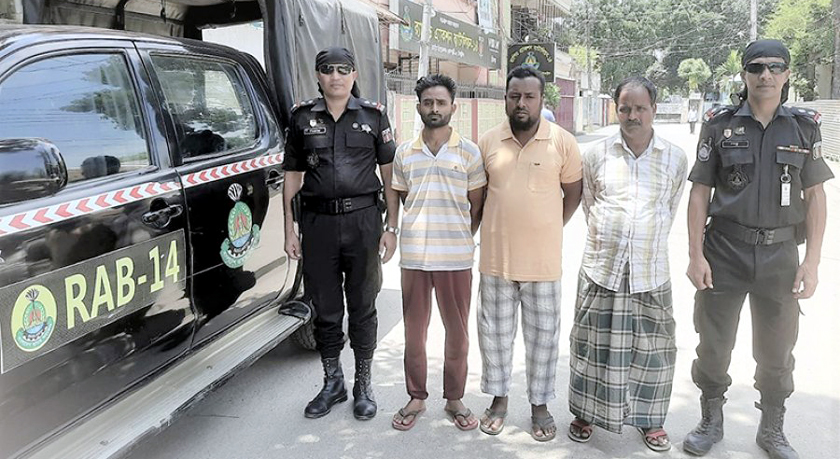 কালিহাতীতে কৃষককে হত্যার ঘটনায় বাবা-ছেলেসহ গ্রেফতার ৩