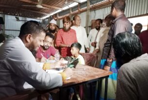 ঘাটাইলে আলোক হেলথ কেয়ার এন্ড ফাউন্ডেশন হাসাপাতালের উদ্যোগে ফ্রি মেডিক্যাল ক্যাম্প