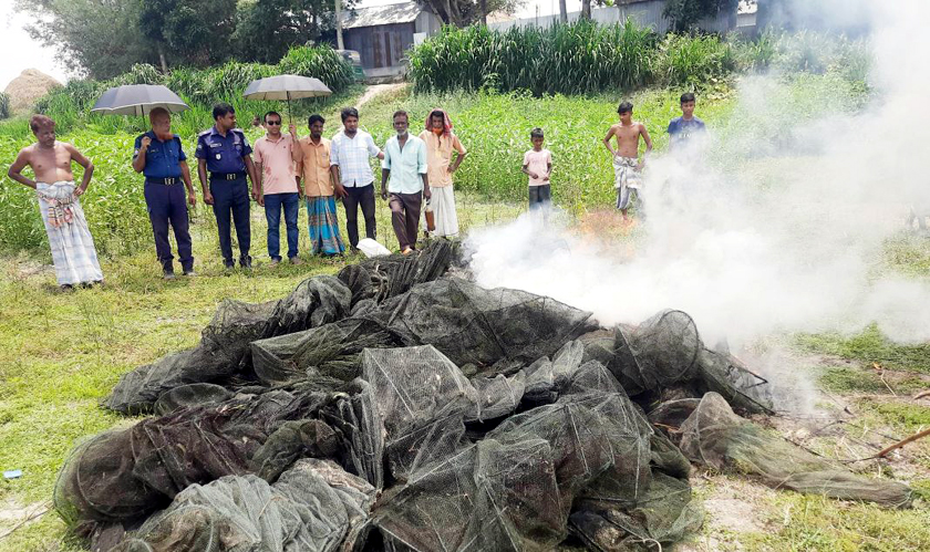 বাসাইলে দুই লাখ ৫০ হাজার টাকার চায়না জাল জব্দ