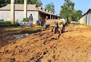 ঘাটাইলে পাহাড়ি অঞ্চলের রাস্তা চলাচলের অনুপযোগী